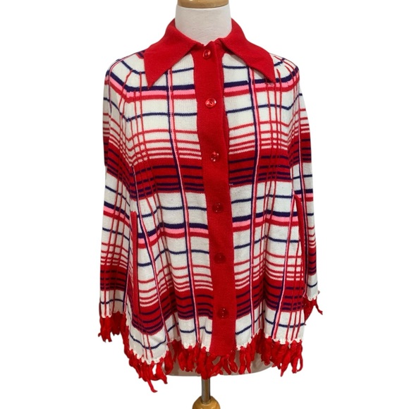 Tops - Vintage 70’s knit button up cape in multicolor plaid with fringe detail size S/M